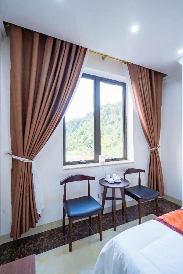 Dinh Gia Hotel Ha Giang Exterior photo